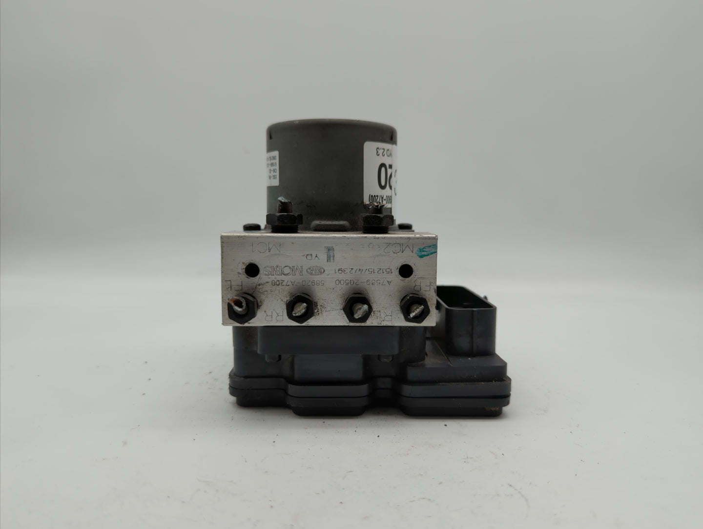 2014-2016 Kia Forte ABS Pump Control Module Replacement P/N:58900-A7200 58920-A7200 Fits Fits 2014 2015 2016 OEM Used Auto P