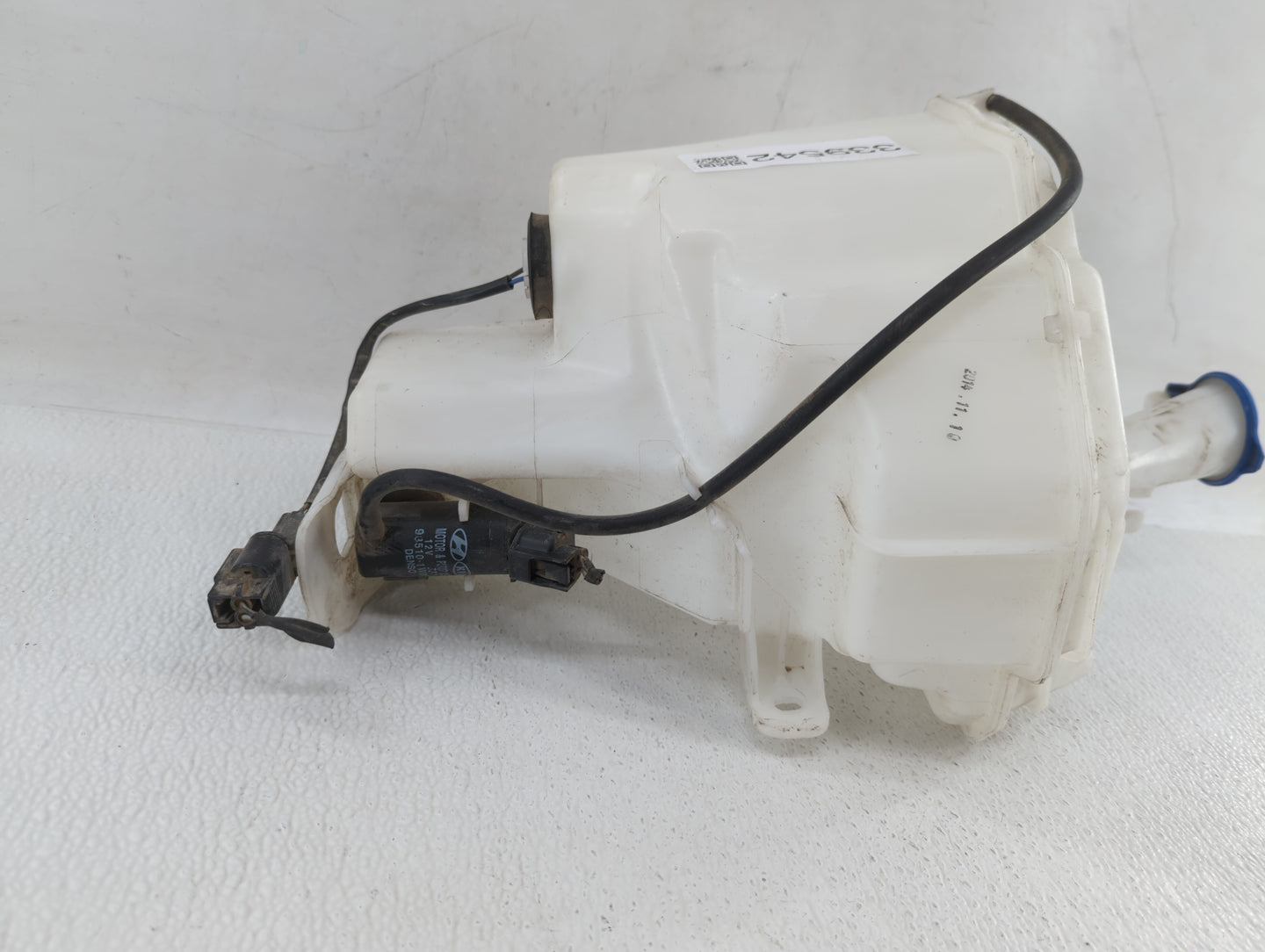Kia Forte Radiator Coolant Overflow Expansion Tank Bottle - Oemusedautoparts1.com