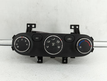 2014-2016 Kia Forte Climate Control Module Temperature AC/Heater Replacement P/N:97250-A7XXX 97250-A7050WK Fits OEM Used Aut