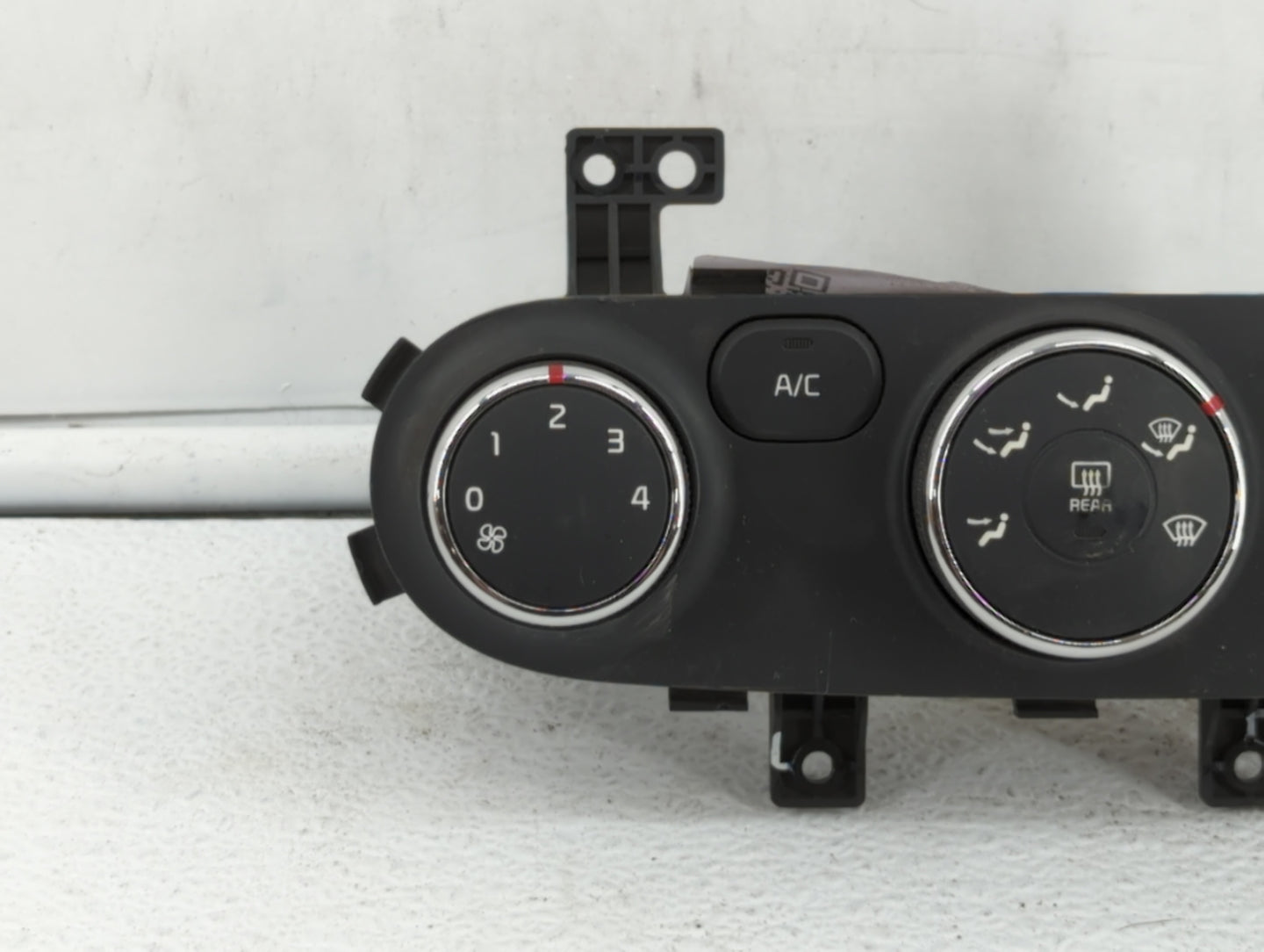 2014-2016 Kia Forte Climate Control Module Temperature AC/Heater Replacement P/N:97250-A7XXX 97250-A7050WK Fits OEM Used Aut