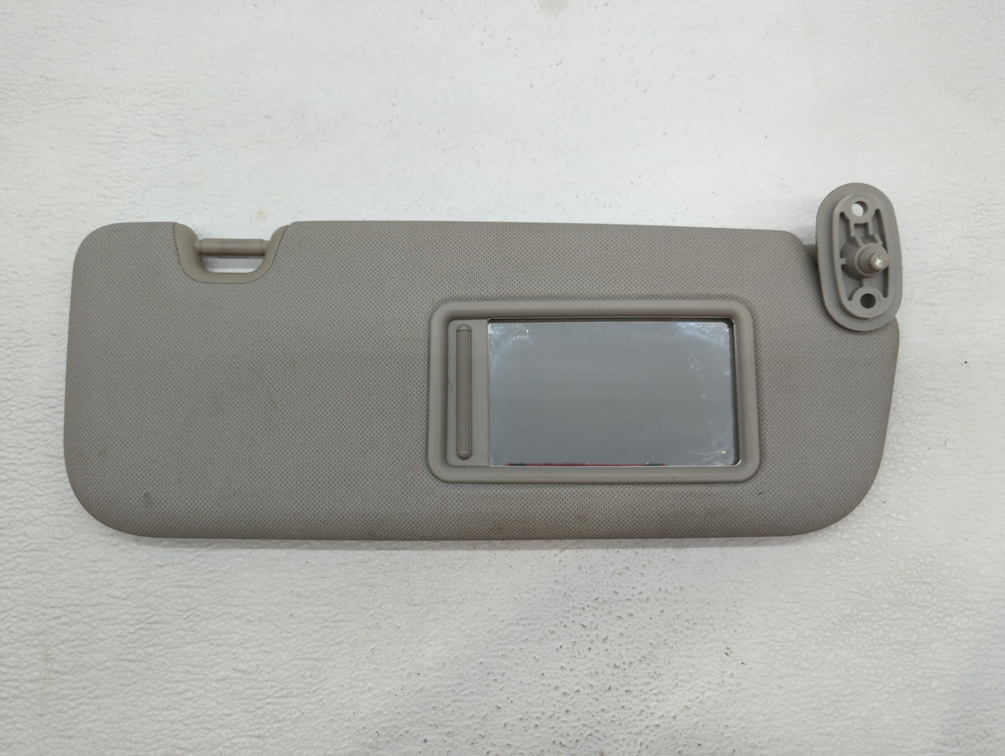2014-2016 Kia Forte Sun Visor Shade Replacement Passenger Right Mirror Fits Fits 2014 2015 2016 OEM Used Auto Parts - Oemuse