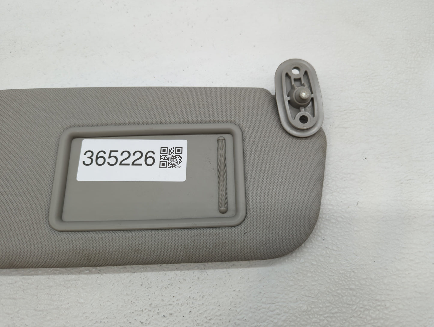 2014-2016 Kia Forte Sun Visor Shade Replacement Passenger Right Mirror Fits Fits 2014 2015 2016 OEM Used Auto Parts - Oemuse