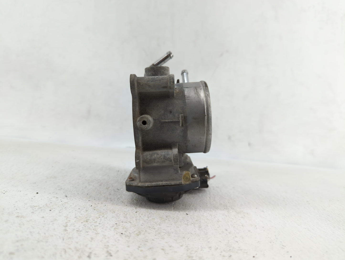 2014-2018 Kia Forte Throttle Body P/N:35100-2E000 1302150124, 35100-2E710 Fits Fits 2011 2012 2013 2014 2015 2016 2017 2018 