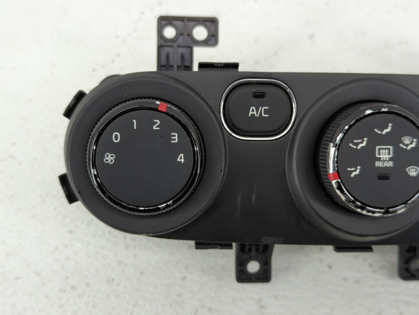 2014-2016 Kia Forte Climate Control Module Temperature AC/Heater Replacement P/N:97250-A7XXX 97250-A7050WK Fits OEM Used Aut