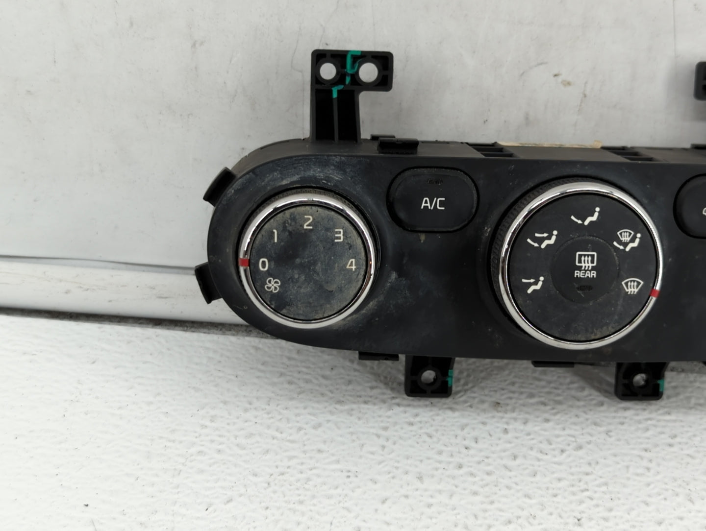 2014-2016 Kia Forte Climate Control Module Temperature AC/Heater Replacement P/N:97250-A7050 97250-A7XXX Fits Fits 2014 2015