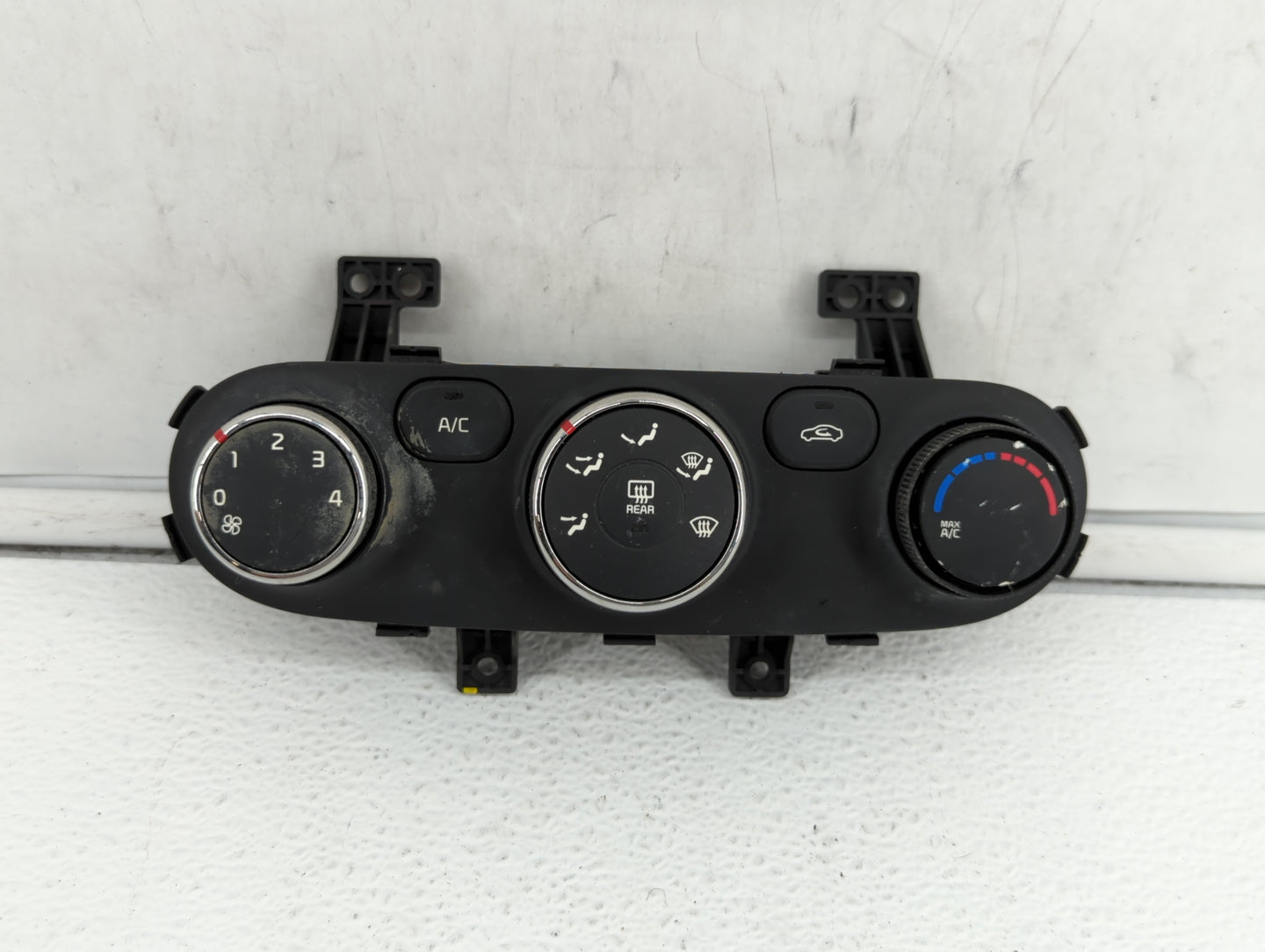 2014-2016 Kia Forte Climate Control Module Temperature AC/Heater Replacement P/N:97250-A7XXX 97250-A7050WK Fits OEM Used Aut