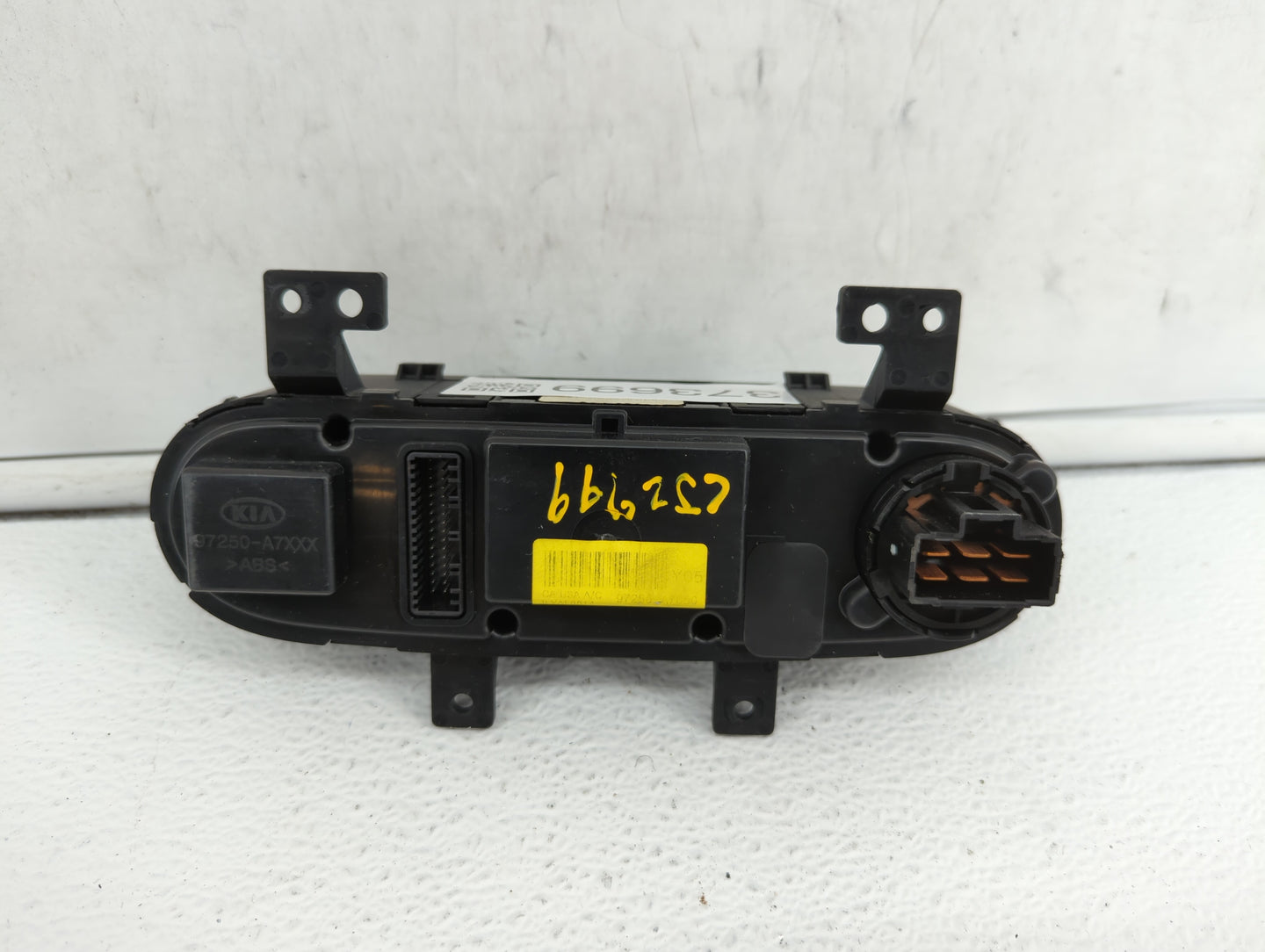 2014-2016 Kia Forte Climate Control Module Temperature AC/Heater Replacement P/N:97250-A7XXX 97250-A7050WK Fits OEM Used Aut