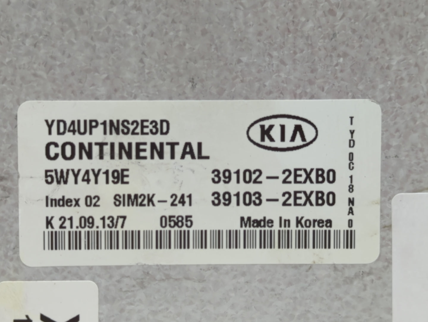 2014 Kia Forte PCM Engine Control Computer ECU ECM PCU OEM P/N:39102-2EXB0 39103-2EXB0 Fits OEM Used Auto Parts - Oemusedaut