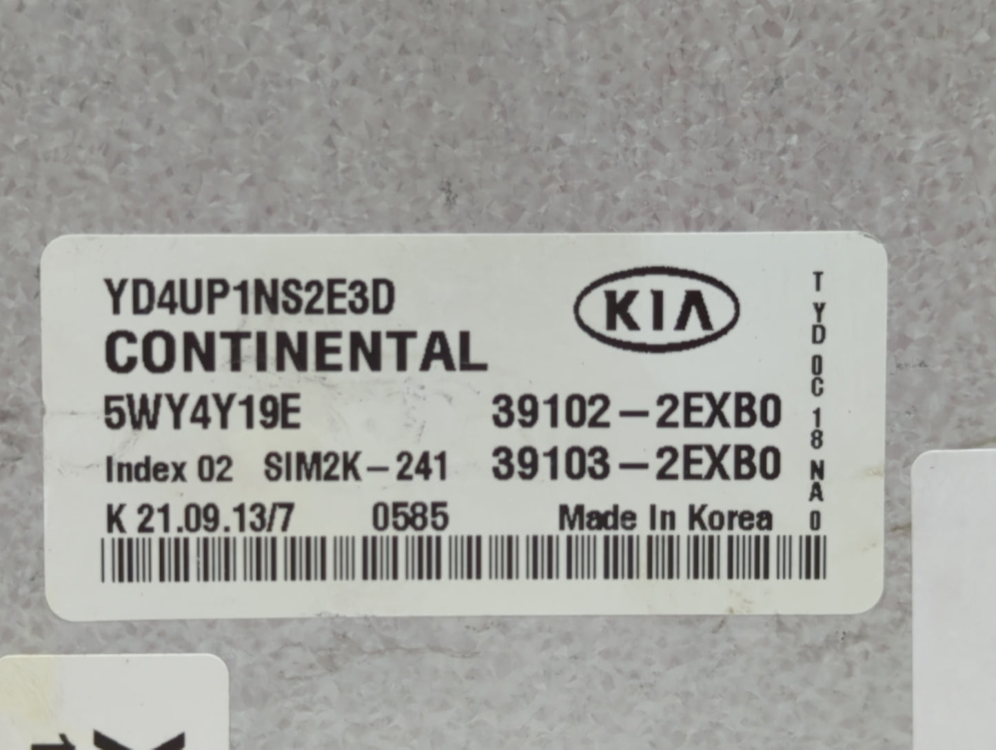 2014 Kia Forte PCM Engine Control Computer ECU ECM PCU OEM P/N:39102-2EXB0 39103-2EXB0 Fits OEM Used Auto Parts - Oemusedaut