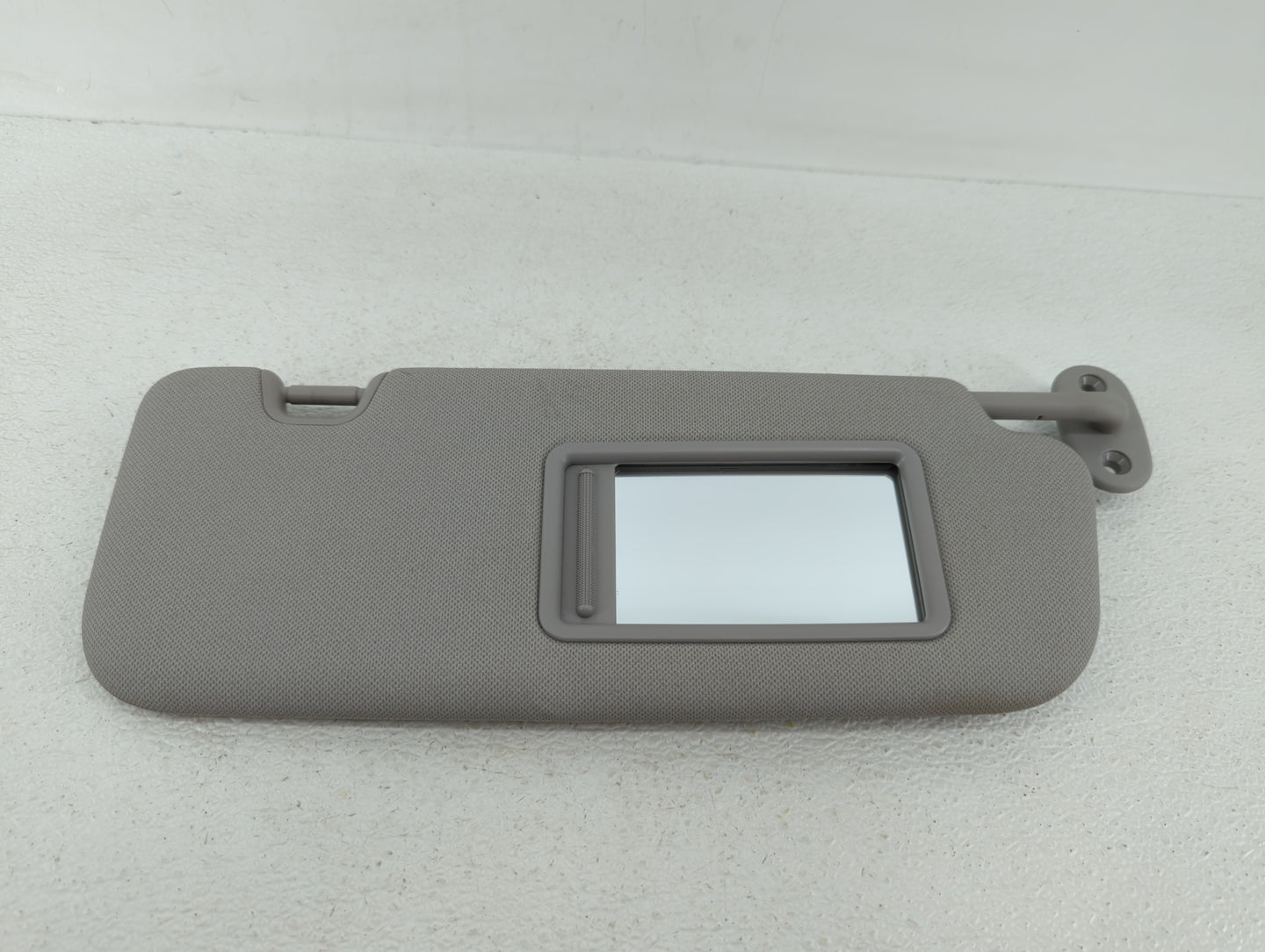 2014-2016 Kia Forte Sun Visor Shade Replacement Passenger Right Mirror Fits Fits 2014 2015 2016 OEM Used Auto Parts - Oemuse
