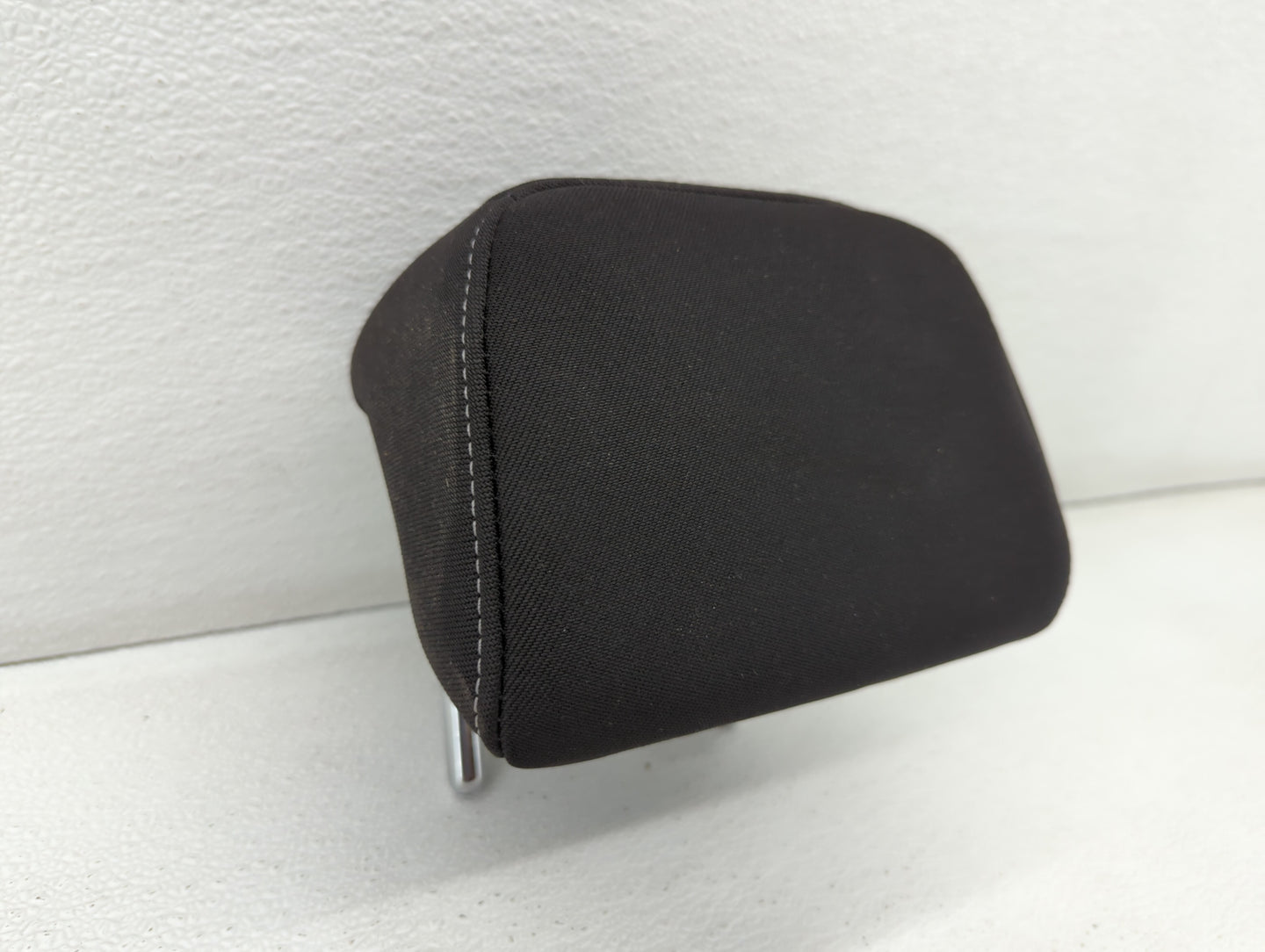 2014-2016 Kia Forte Headrest Head Rest Front Driver Passenger Seat Fits Fits 2014 2015 2016 OEM Used Auto Parts - Oemusedaut