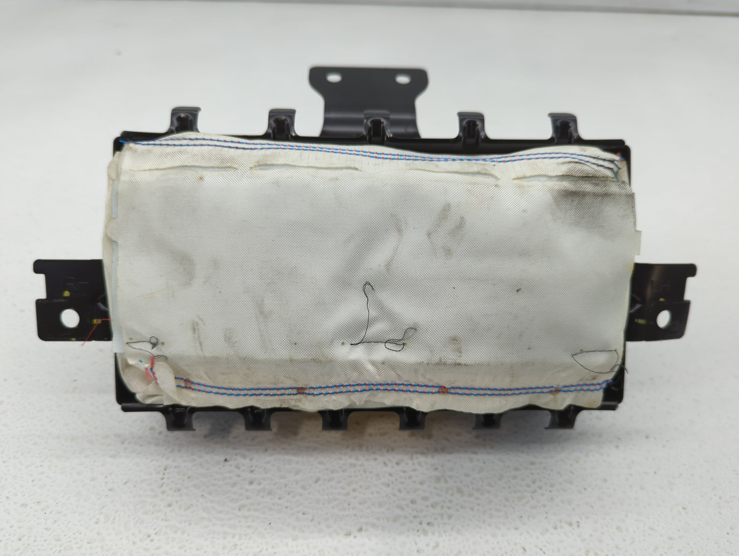 2014-2014 Kia Forte Air Bag Passenger Right Dashboard Oem - Oemusedautoparts1.com
