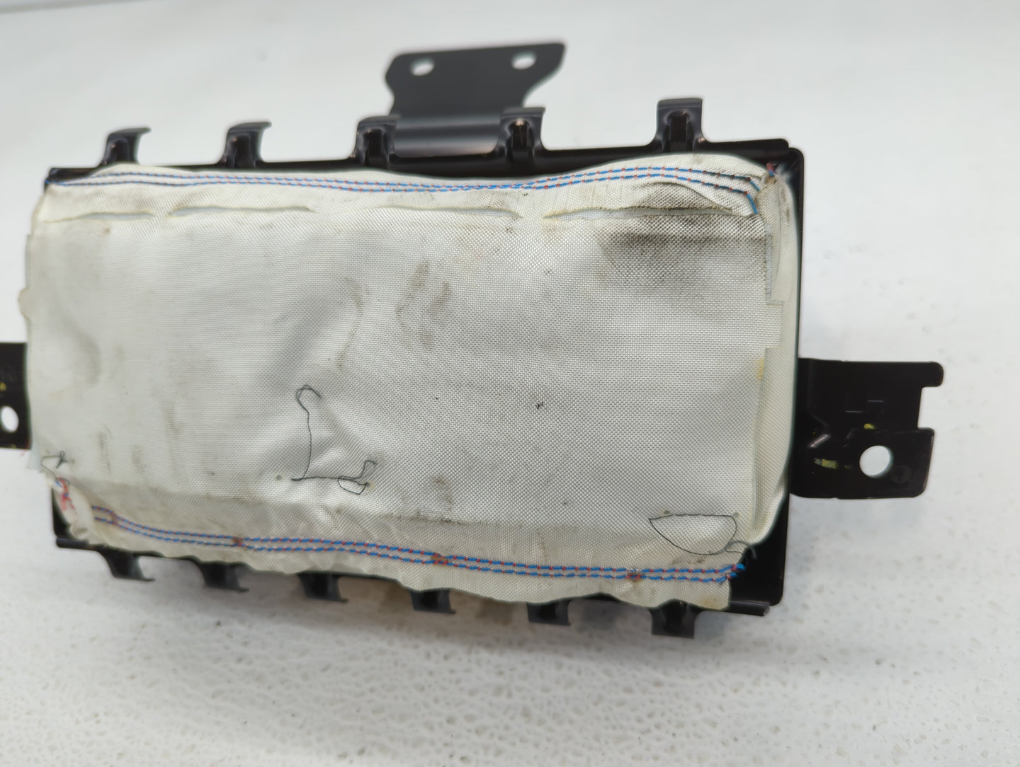 2014-2014 Kia Forte Air Bag Passenger Right Dashboard Oem - Oemusedautoparts1.com