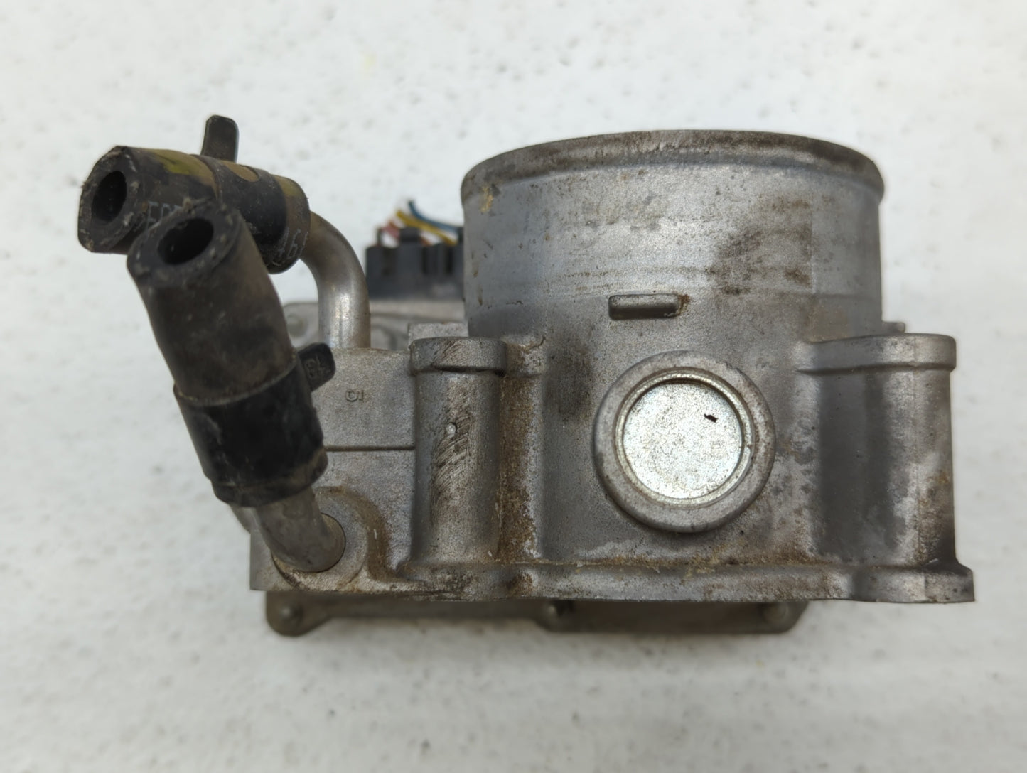 2014-2018 Kia Forte Throttle Body P/N:35100-2E000 35100-2E710 Fits Fits 2011 2012 2013 2014 2015 2016 2017 2018 2019 2020 20