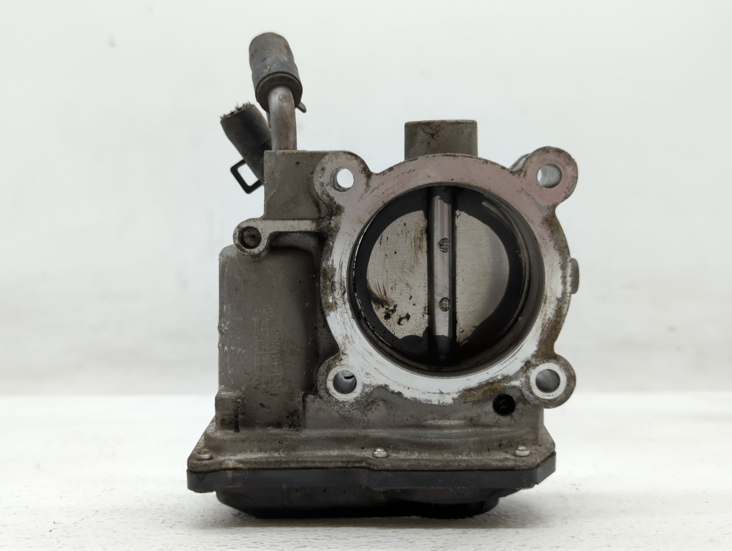 2014-2018 Kia Forte Throttle Body P/N:35100-2E000 35100-2E710 Fits Fits 2011 2012 2013 2014 2015 2016 2017 2018 2019 2020 20