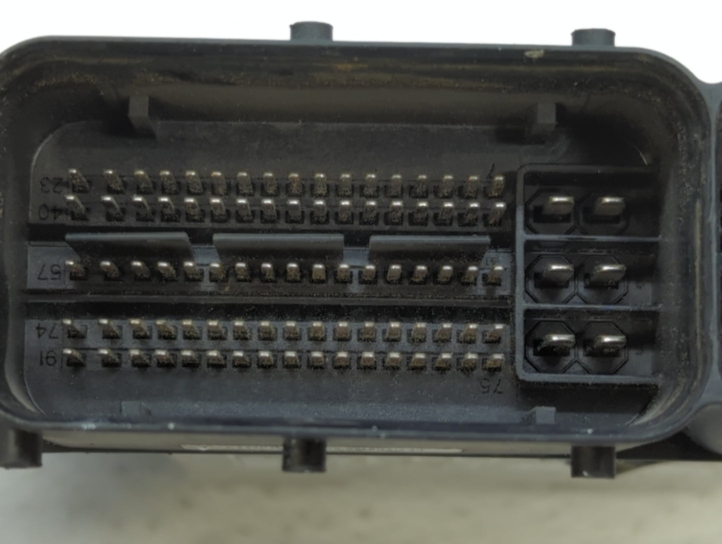 2014 Kia Forte PCM Engine Control Computer ECU ECM PCU OEM P/N:39133-2EYB0 39133-2EYB2 Fits OEM Used Auto Parts - Oemusedaut