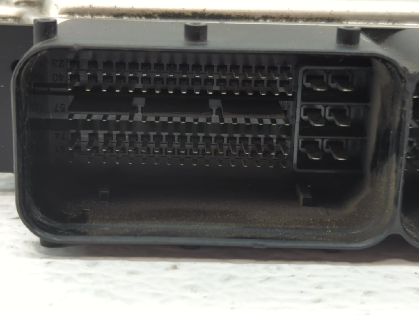 2014 Kia Forte PCM Engine Control Computer ECU ECM PCU OEM P/N:39133-2EYB2 39133-2EYB0 Fits OEM Used Auto Parts - Oemusedaut