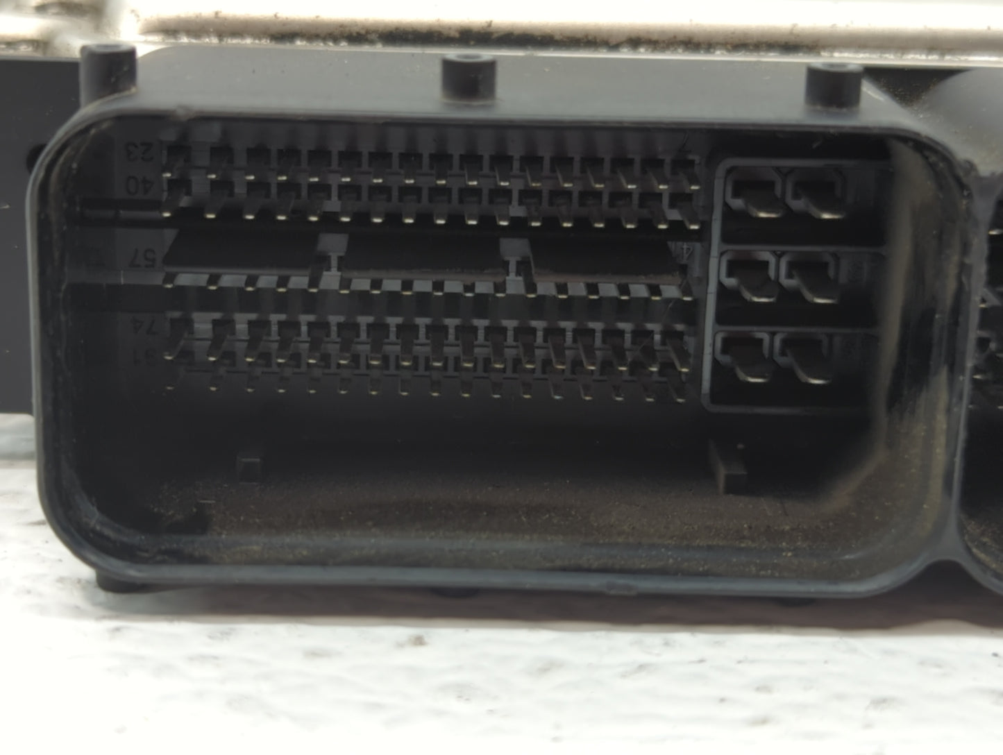 2014 Kia Forte PCM Engine Control Computer ECU ECM PCU OEM P/N:39133-2EYB2 39133-2EYB0 Fits OEM Used Auto Parts - Oemusedaut