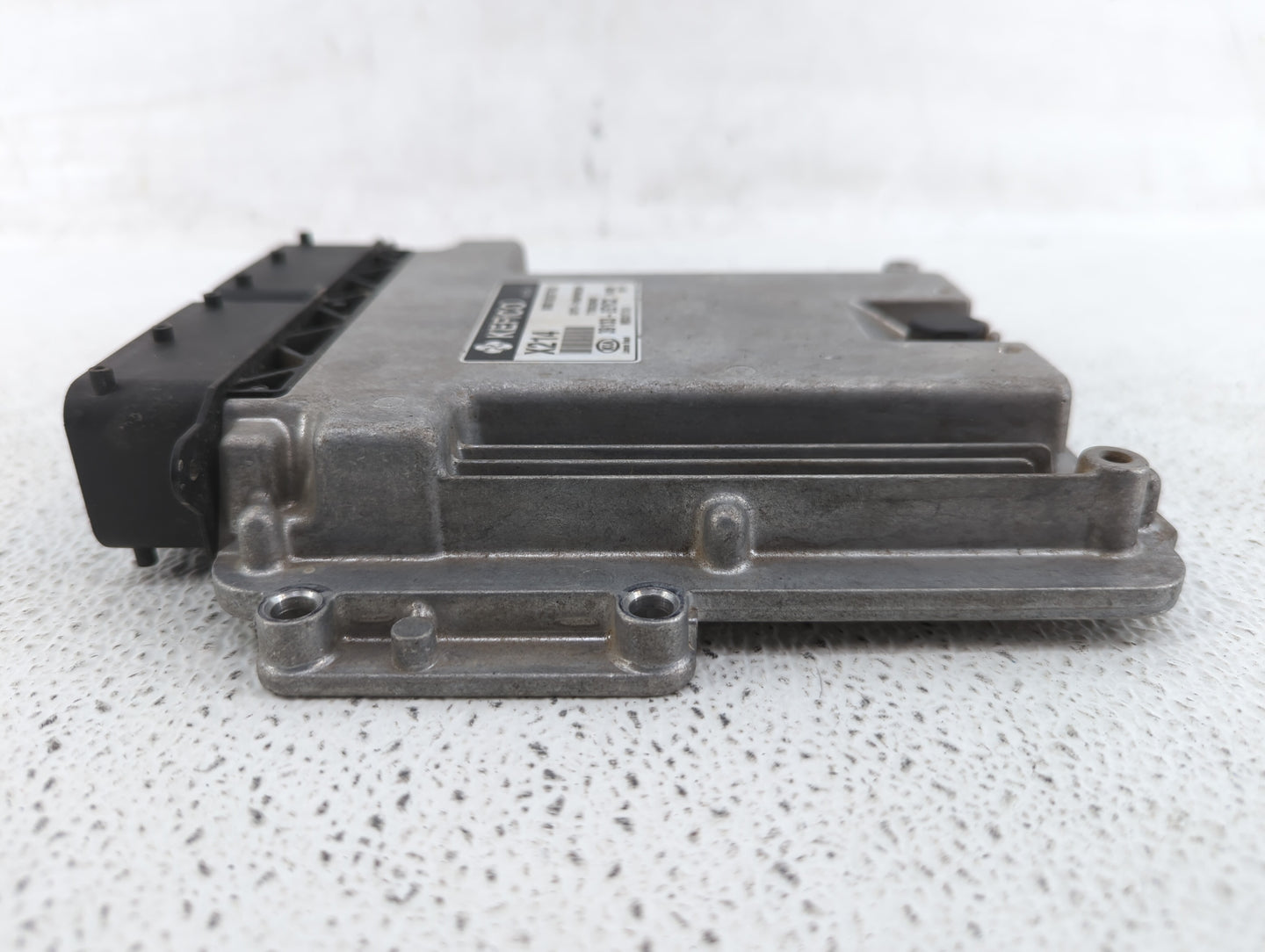 2014 Kia Forte PCM Engine Control Computer ECU ECM PCU OEM P/N:39133-2EYC1 39133-2EYC2 Fits OEM Used Auto Parts - Oemusedaut