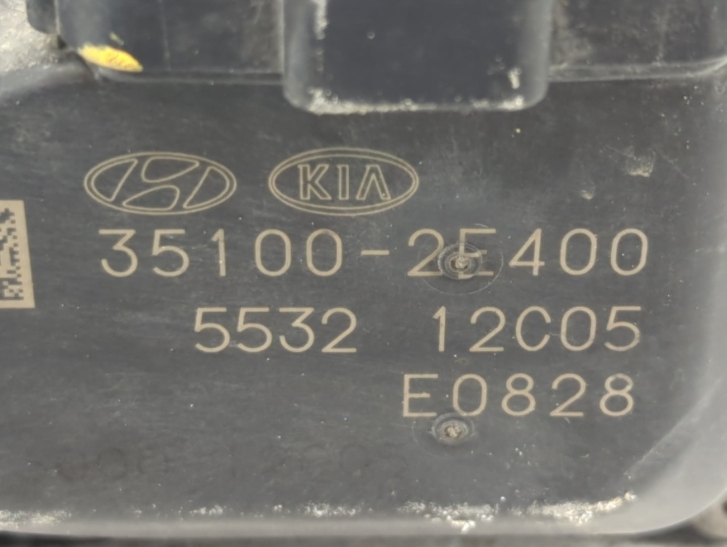 2014-2016 Kia Forte Throttle Body P/N:5532 12C05 35100-2E400 Fits Fits 2012 2013 2014 2015 2016 2018 2019 2020 2021 OEM Used