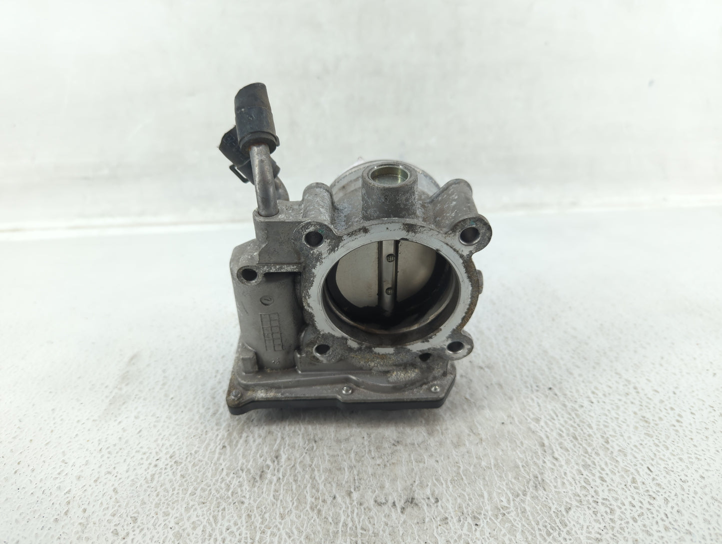 2014-2018 Kia Forte Throttle Body P/N:35100-2E000 Fits Fits 2011 2012 2013 2014 2015 2016 2017 2018 2019 2020 2021 OEM Used 