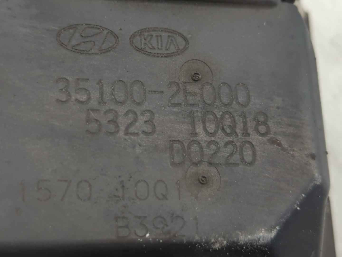 2014-2018 Kia Forte Throttle Body P/N:35100-2E000 Fits Fits 2011 2012 2013 2014 2015 2016 2017 2018 2019 2020 2021 OEM Used 