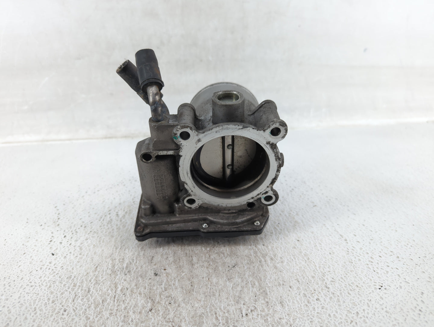 2014-2016 Kia Forte Throttle Body P/N:35100-2E400 Fits Fits 2012 2013 2014 2015 2016 2018 2019 2020 2021 OEM Used Auto Parts