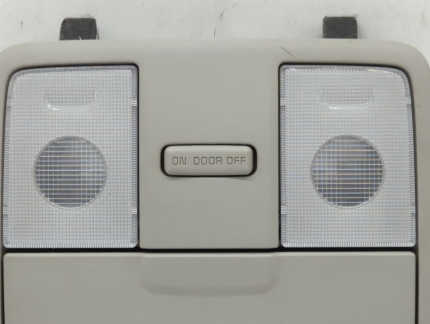 2014-2018 Kia Forte Overhead Roof Console 548752 - Oemusedautoparts1.com