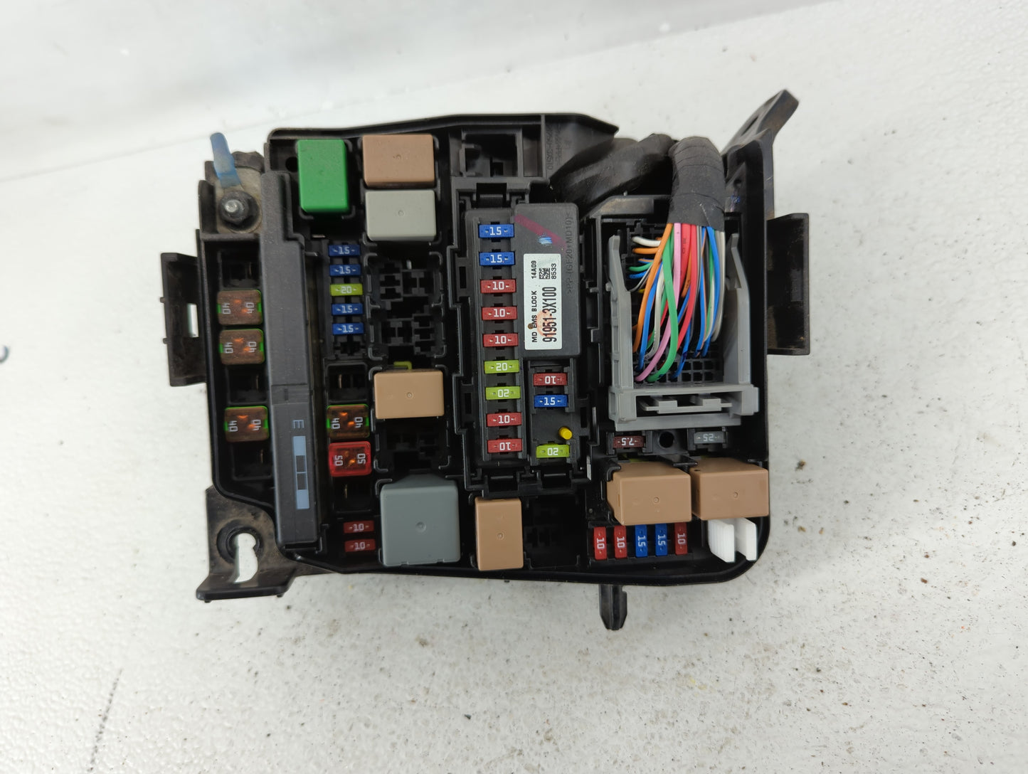 2014-2016 Kia Forte Fusebox Fuse Box Panel Relay Module P/N:91951-3X100 R7202 Fits Fits 2014 2015 2016 OEM Used Auto Parts -