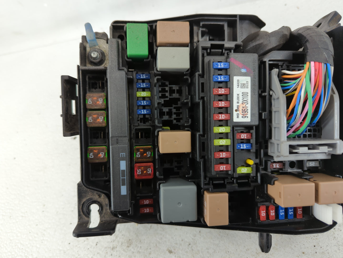 2014-2016 Kia Forte Fusebox Fuse Box Panel Relay Module P/N:91951-3X100 R7202 Fits Fits 2014 2015 2016 OEM Used Auto Parts -