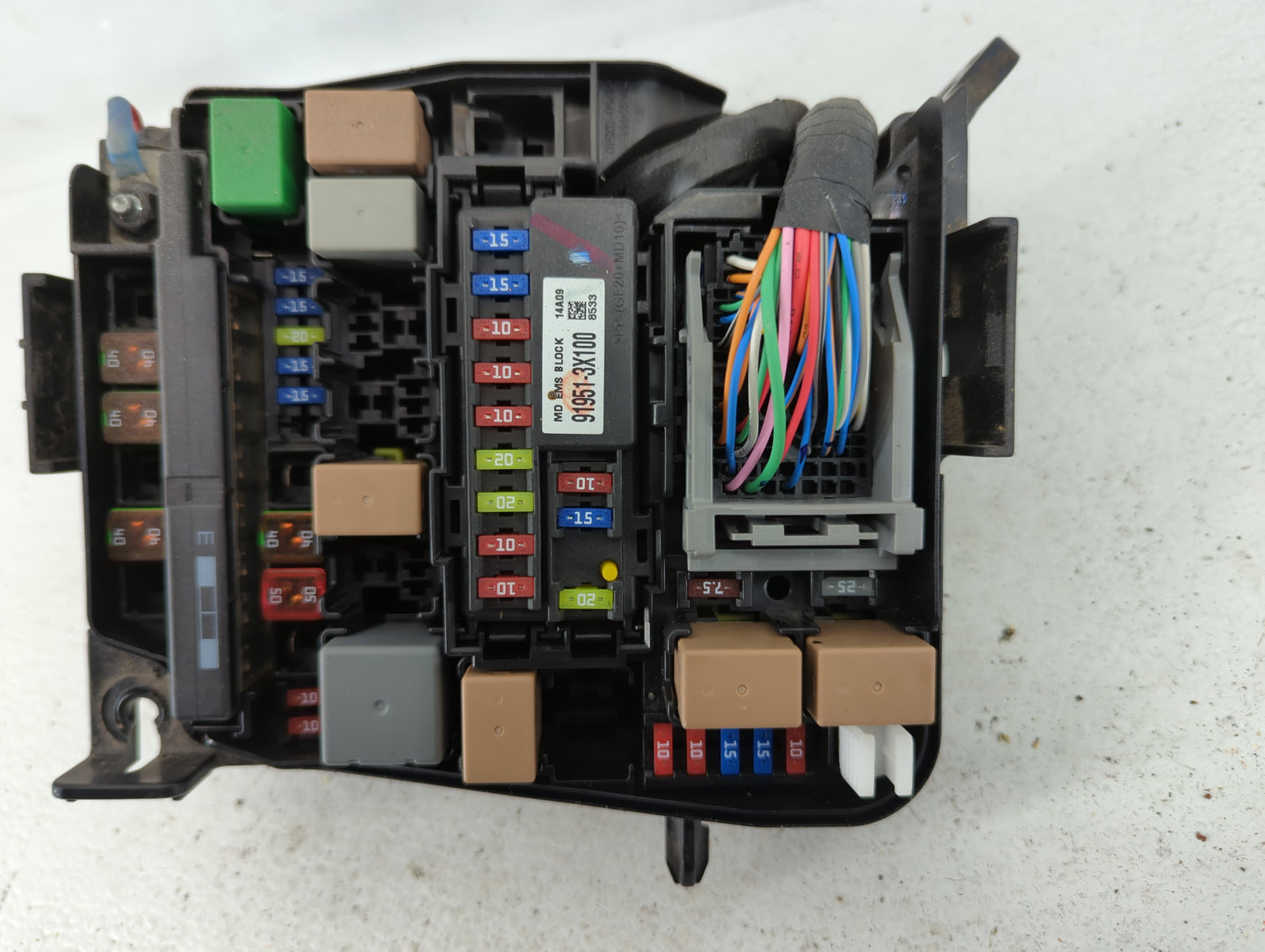 2014-2016 Kia Forte Fusebox Fuse Box Panel Relay Module P/N:91951-3X100 R7202 Fits Fits 2014 2015 2016 OEM Used Auto Parts -