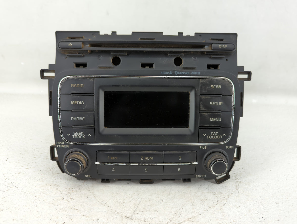 2014-2016 Kia Forte Am Fm Cd Player Radio Receiver 555004 - Oemusedautoparts1.com