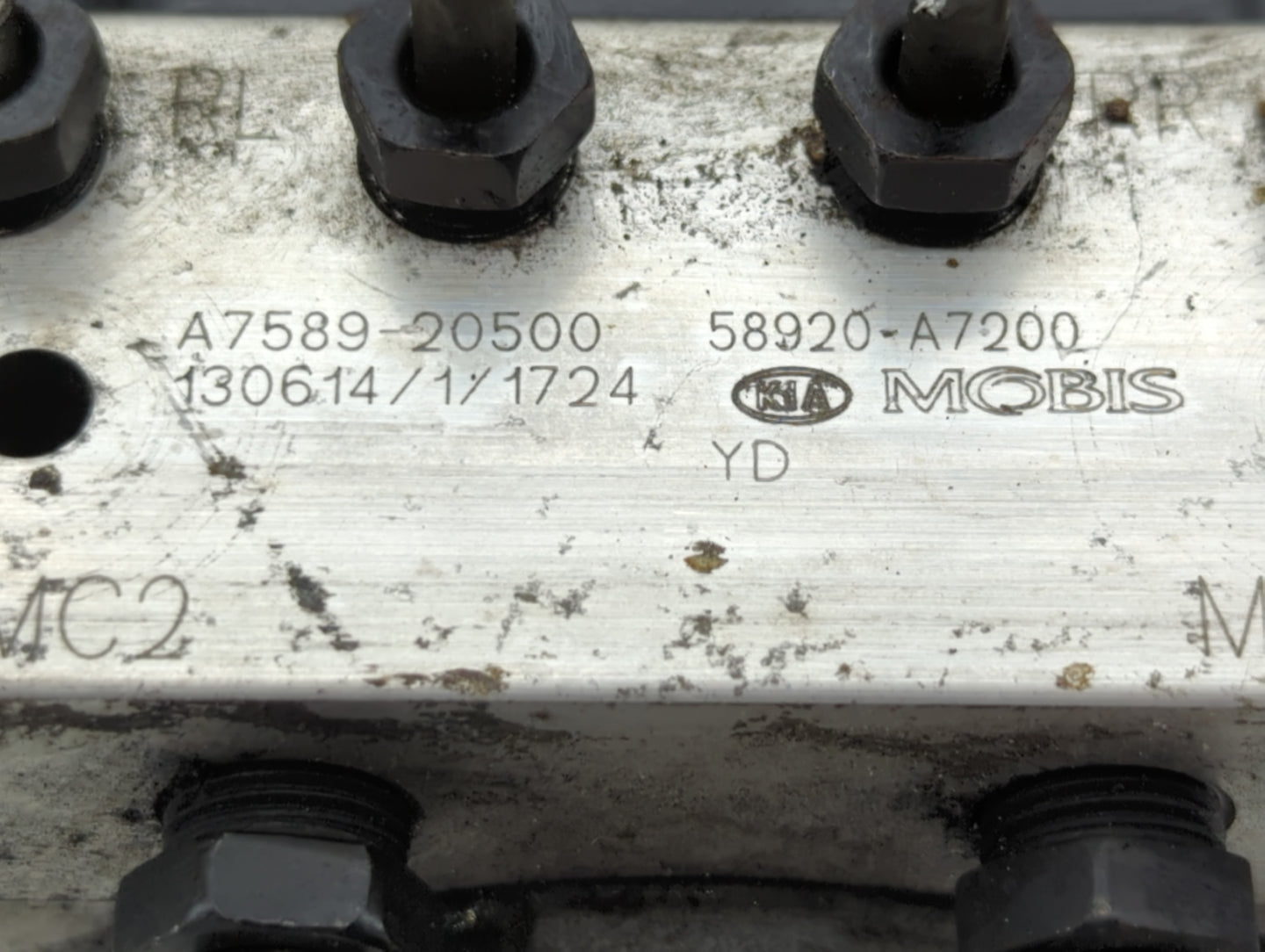 2014-2016 Kia Forte ABS Pump Control Module Replacement P/N:58920-A7200 61589-45200, EM1310172785 Fits Fits 2014 2015 2016 O