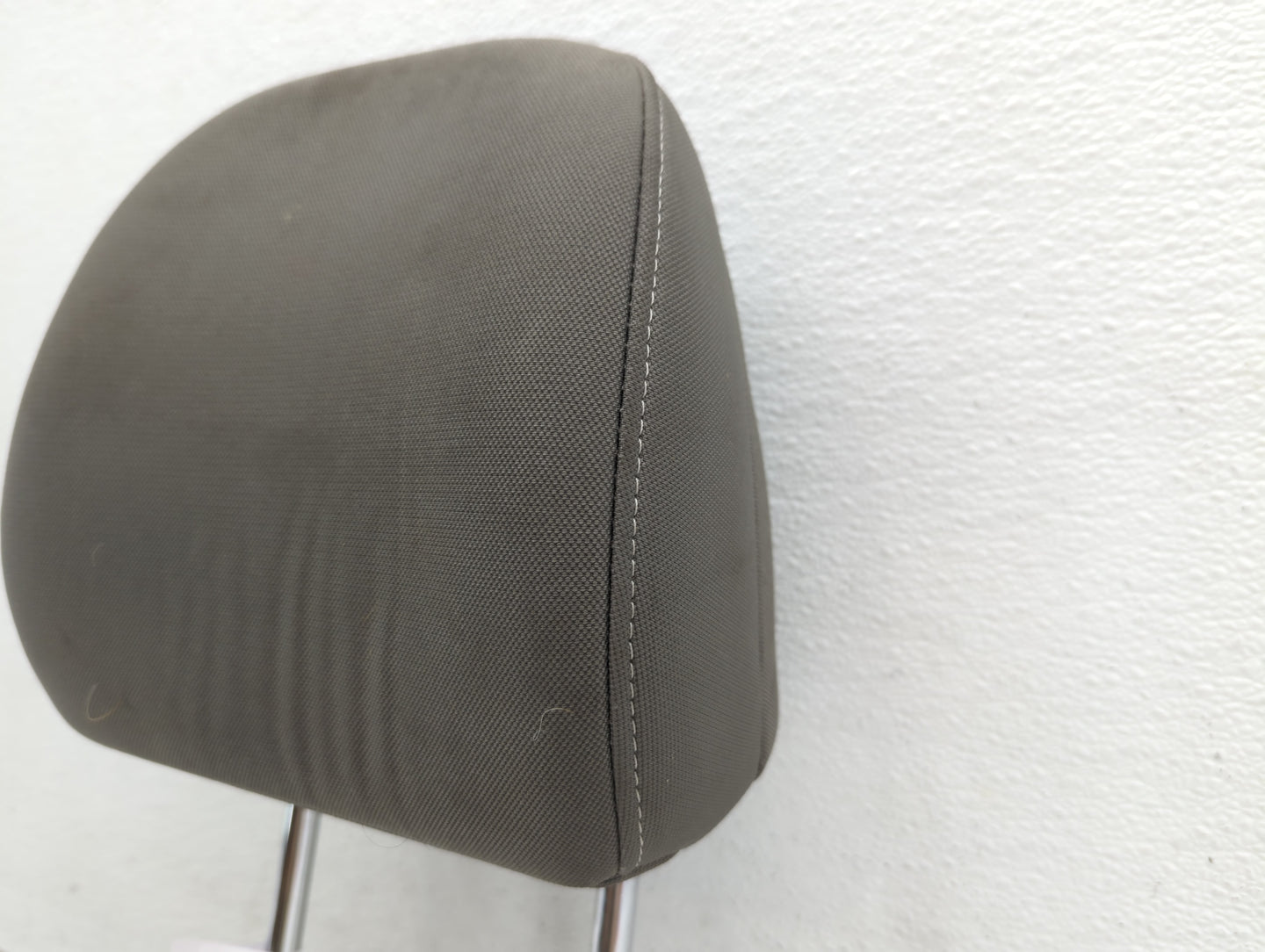 2014-2016 Kia Forte Headrest Head Rest Front Driver Passenger Seat Black - Oemusedautoparts1.com