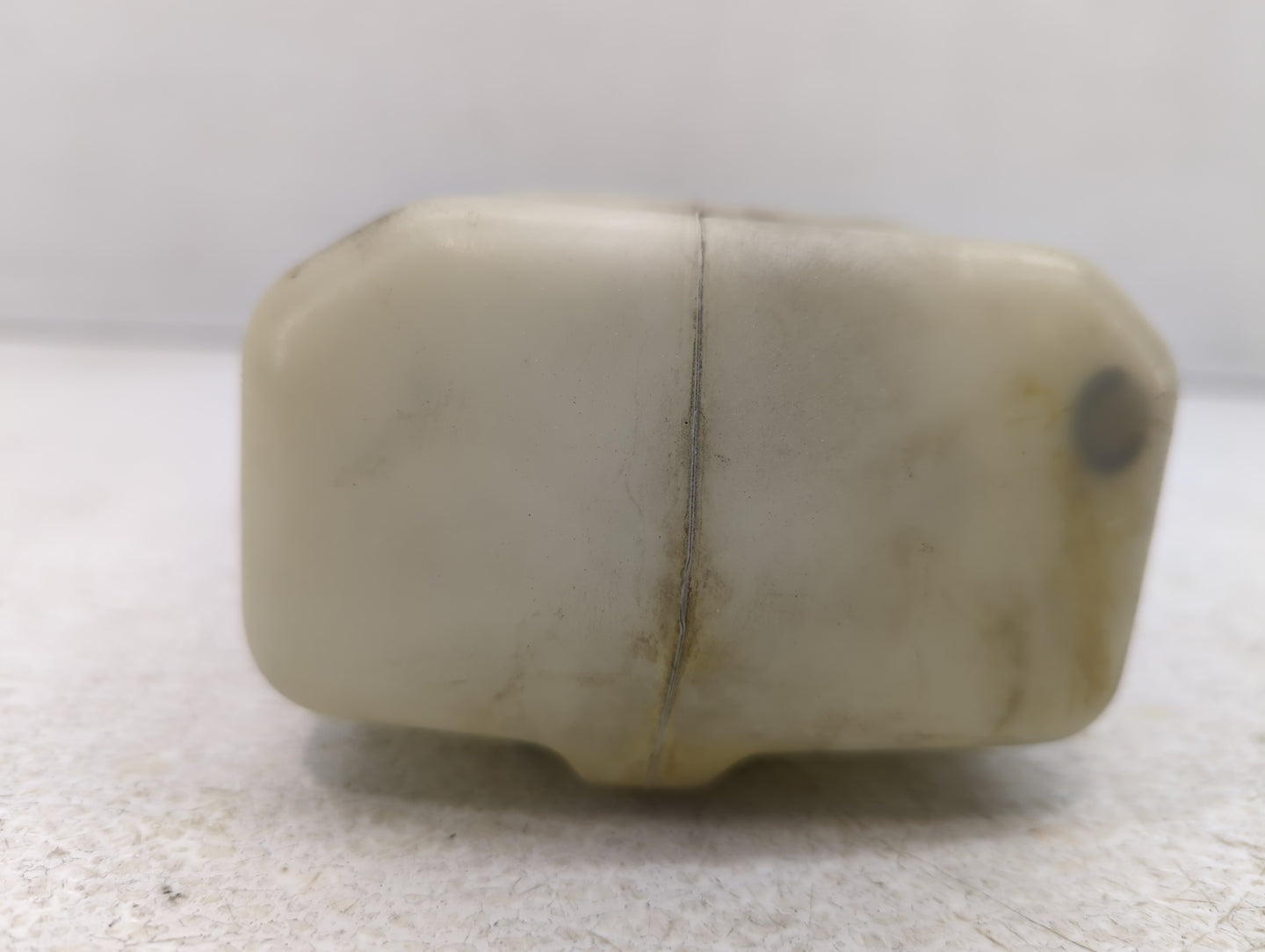 2014 Kia Forte Windshield Washer Fluid Reservoir Bottle Oem - Oemusedautoparts1.com