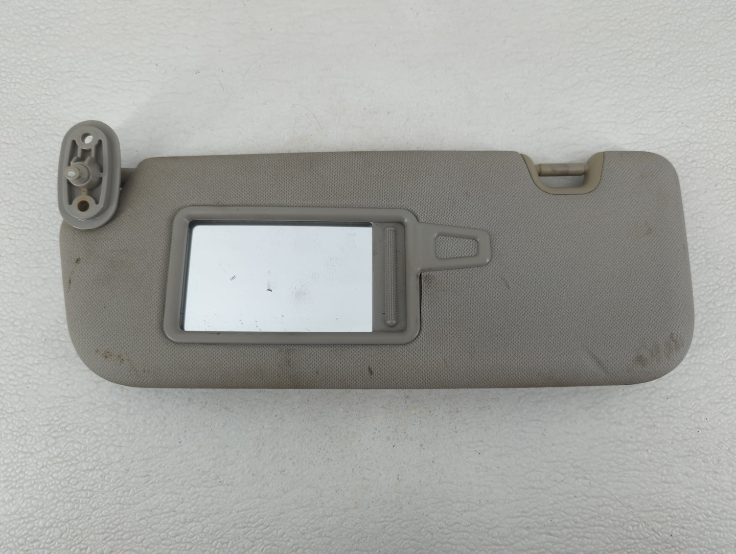 2014-2016 Kia Forte Sun Visor Shade Replacement Passenger Right Mirror Fits Fits 2014 2015 2016 OEM Used Auto Parts - Oemuse
