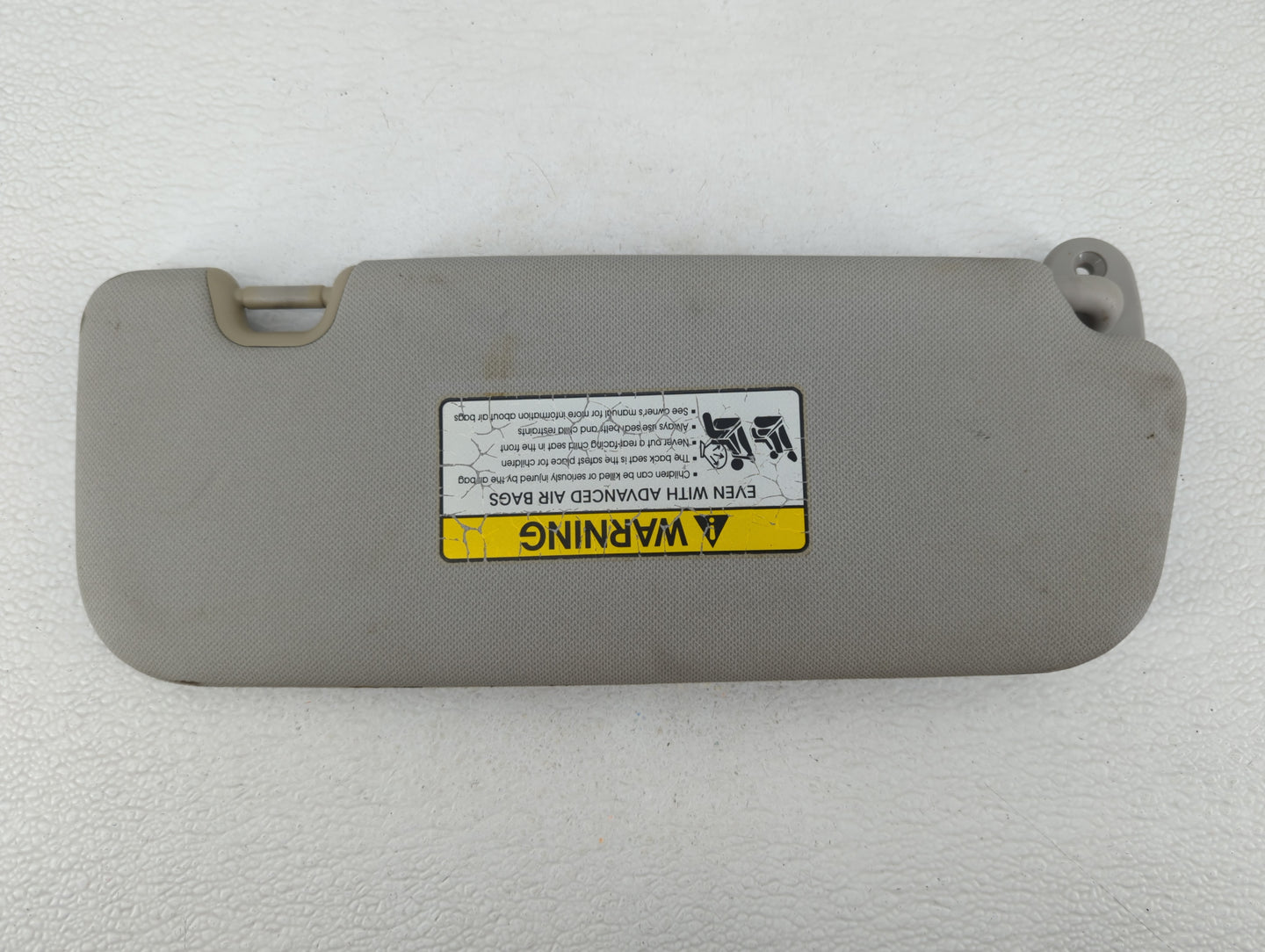 2014-2016 Kia Forte Sun Visor Shade Replacement Passenger Right Mirror Fits Fits 2014 2015 2016 OEM Used Auto Parts - Oemuse