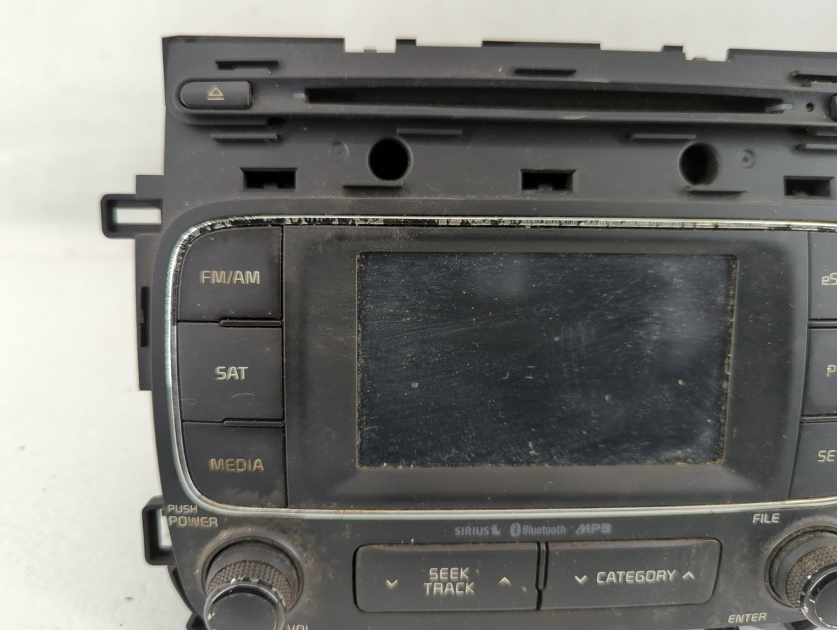 2014-2016 Kia Forte Am Fm Cd Player Radio Receiver 573428 - Oemusedautoparts1.com