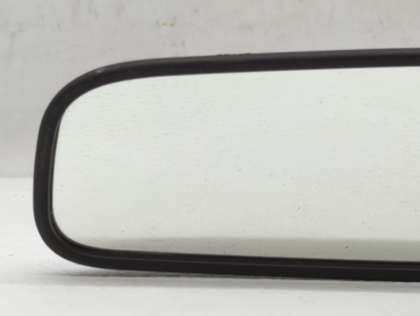 2010-2019 Kia Forte Interior Rear View Mirror Replacement OEM P/N:E4012143 Fits OEM Used Auto Parts - Oemusedautoparts1.com