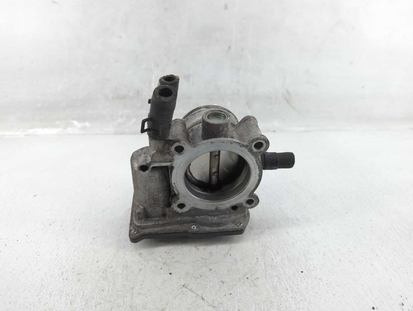 2014-2016 Kia Forte Throttle Body P/N:5444 2R03 35100-2B320 Fits Fits 2013 2014 2015 2016 OEM Used Auto Parts - Oemusedautop