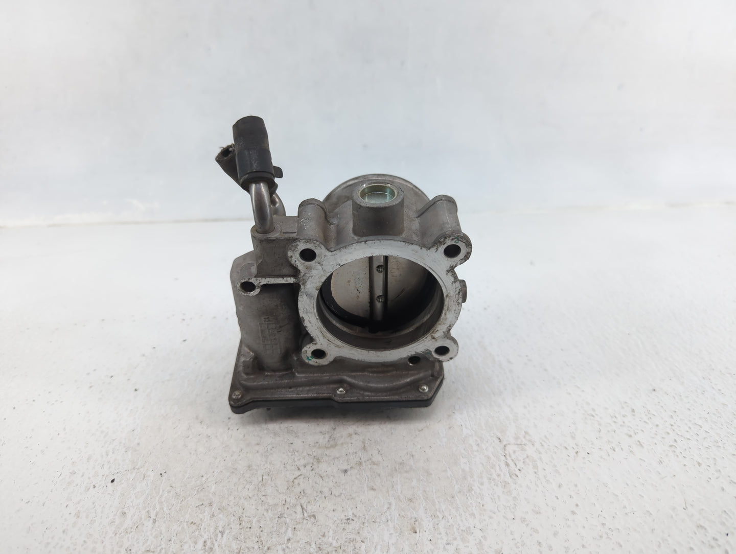 2014-2018 Kia Forte Throttle Body P/N:35100-2E000 Fits Fits 2011 2012 2013 2014 2015 2016 2017 2018 2019 2020 2021 OEM Used 