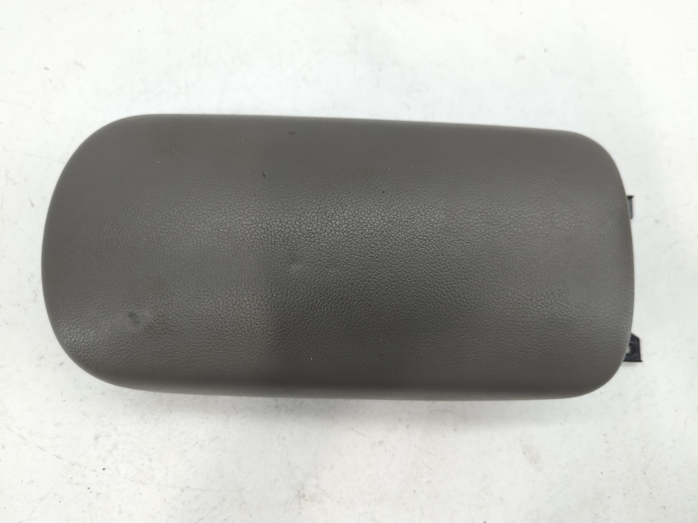 2014 Kia Forte Center Console Armrest Cover Lid Grey - Oemusedautoparts1.com