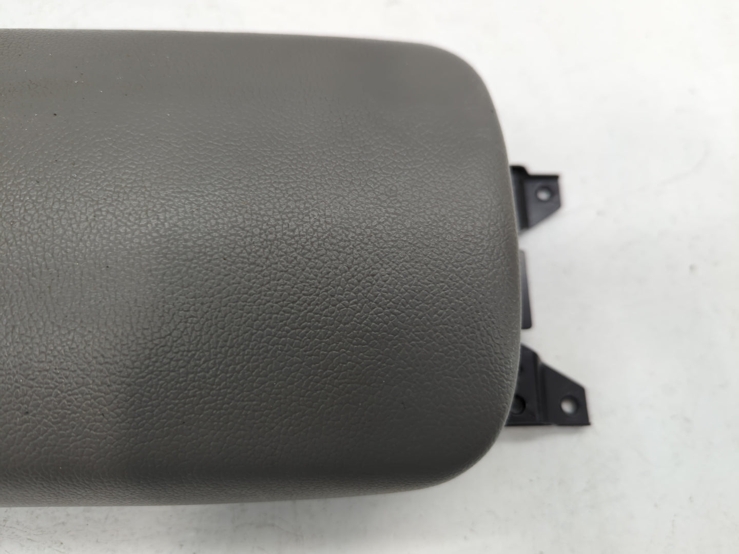 2014 Kia Forte Center Console Armrest Cover Lid Grey - Oemusedautoparts1.com