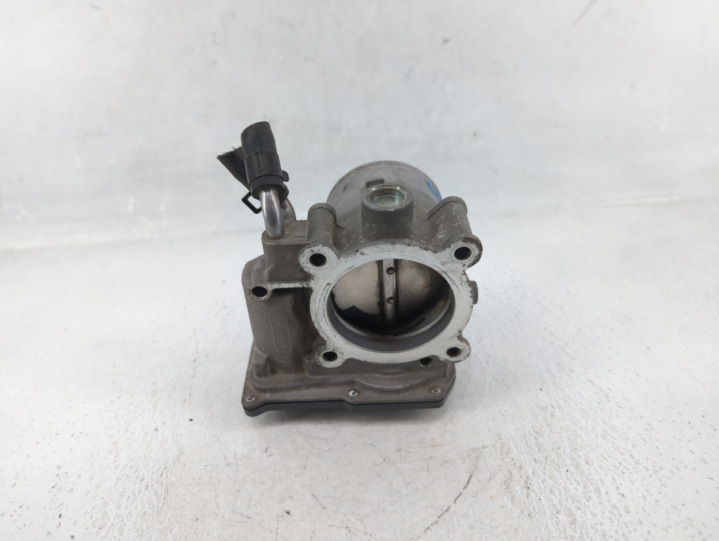 2014-2016 Kia Forte Throttle Body P/N:35100-2E400 Fits Fits 2012 2013 2014 2015 2016 2018 2019 2020 2021 OEM Used Auto Parts
