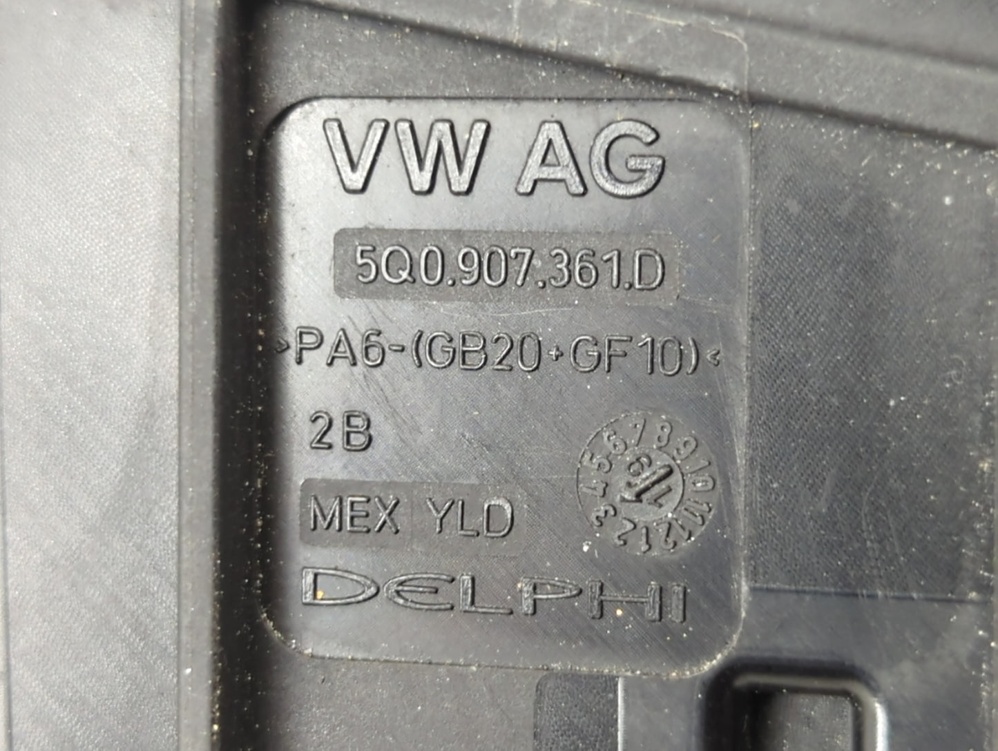 2014 Kia Forte Fusebox Fuse Box Panel Relay Module P/N:5Q0 907 361 D Fits OEM Used Auto Parts - Oemusedautoparts1.com