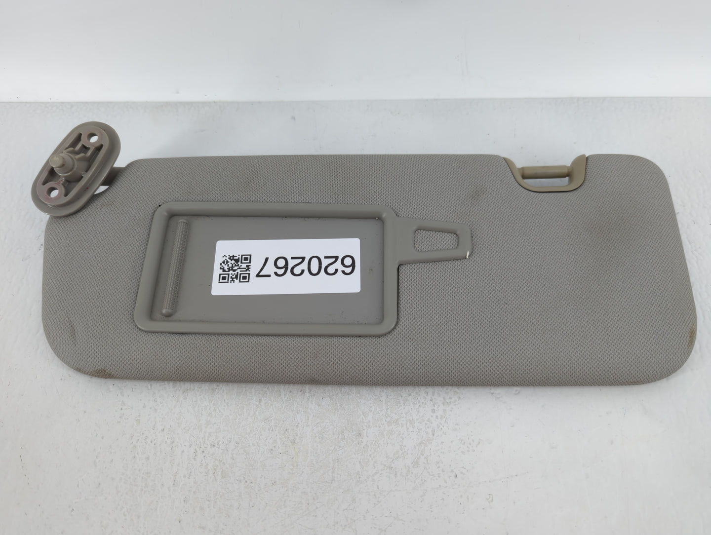 2014-2016 Kia Forte Sun Visor Shade Replacement Driver Left Mirror Fits Fits 2014 2015 2016 OEM Used Auto Parts - Oemusedaut