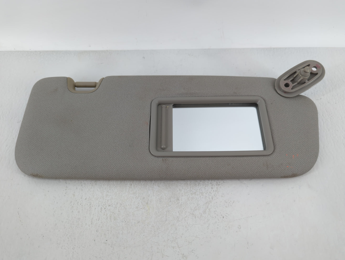 2014-2016 Kia Forte Sun Visor Shade Replacement Passenger Right Mirror Fits Fits 2014 2015 2016 OEM Used Auto Parts - Oemuse