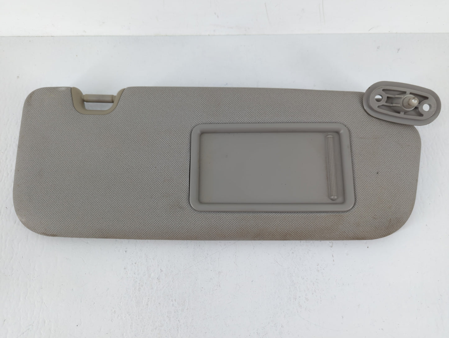 2014-2016 Kia Forte Sun Visor Shade Replacement Passenger Right Mirror Fits Fits 2014 2015 2016 OEM Used Auto Parts - Oemuse