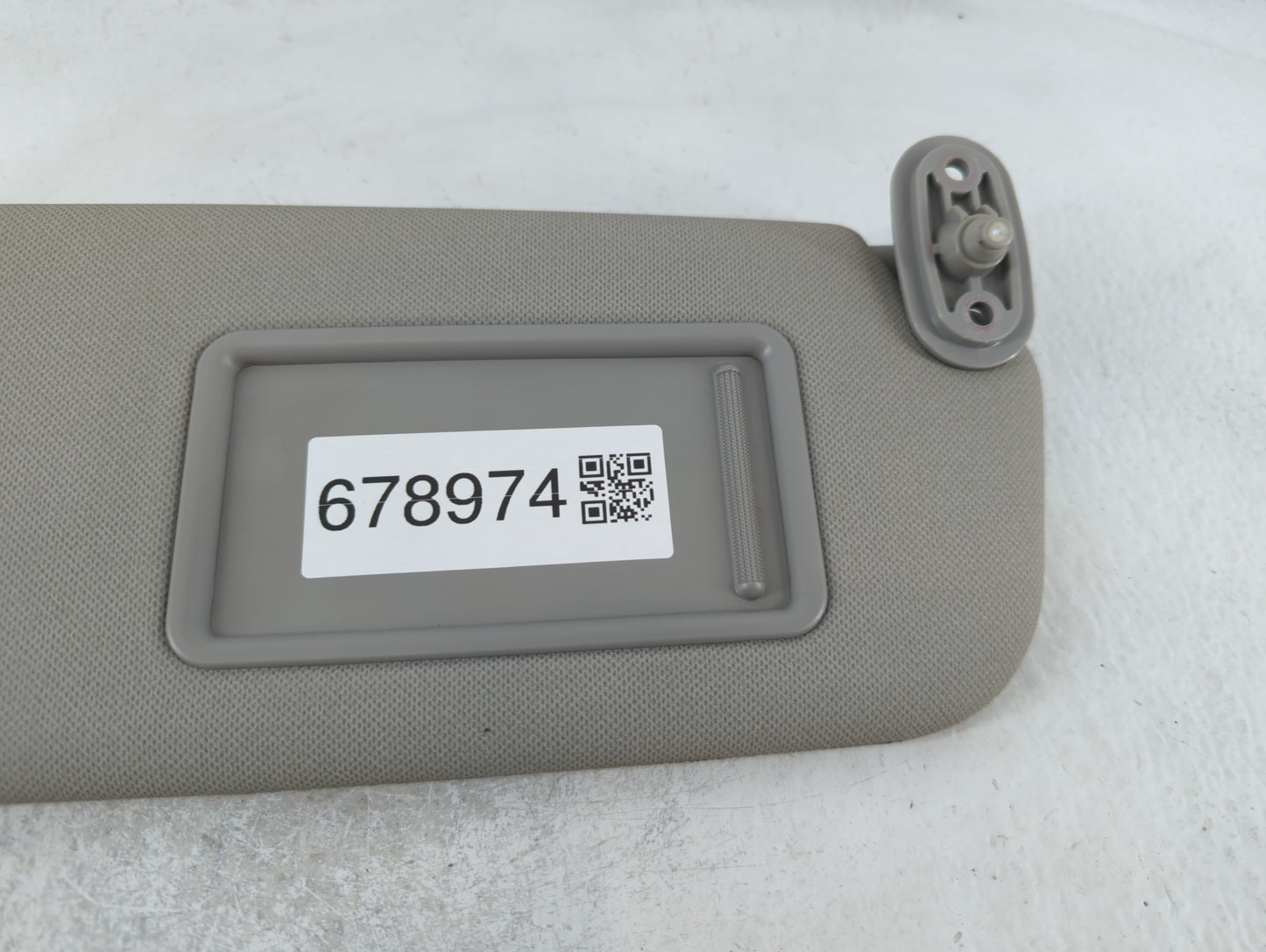 2014-2016 Kia Forte Sun Visor Shade Replacement Passenger Right Mirror Fits Fits 2014 2015 2016 OEM Used Auto Parts - Oemuse