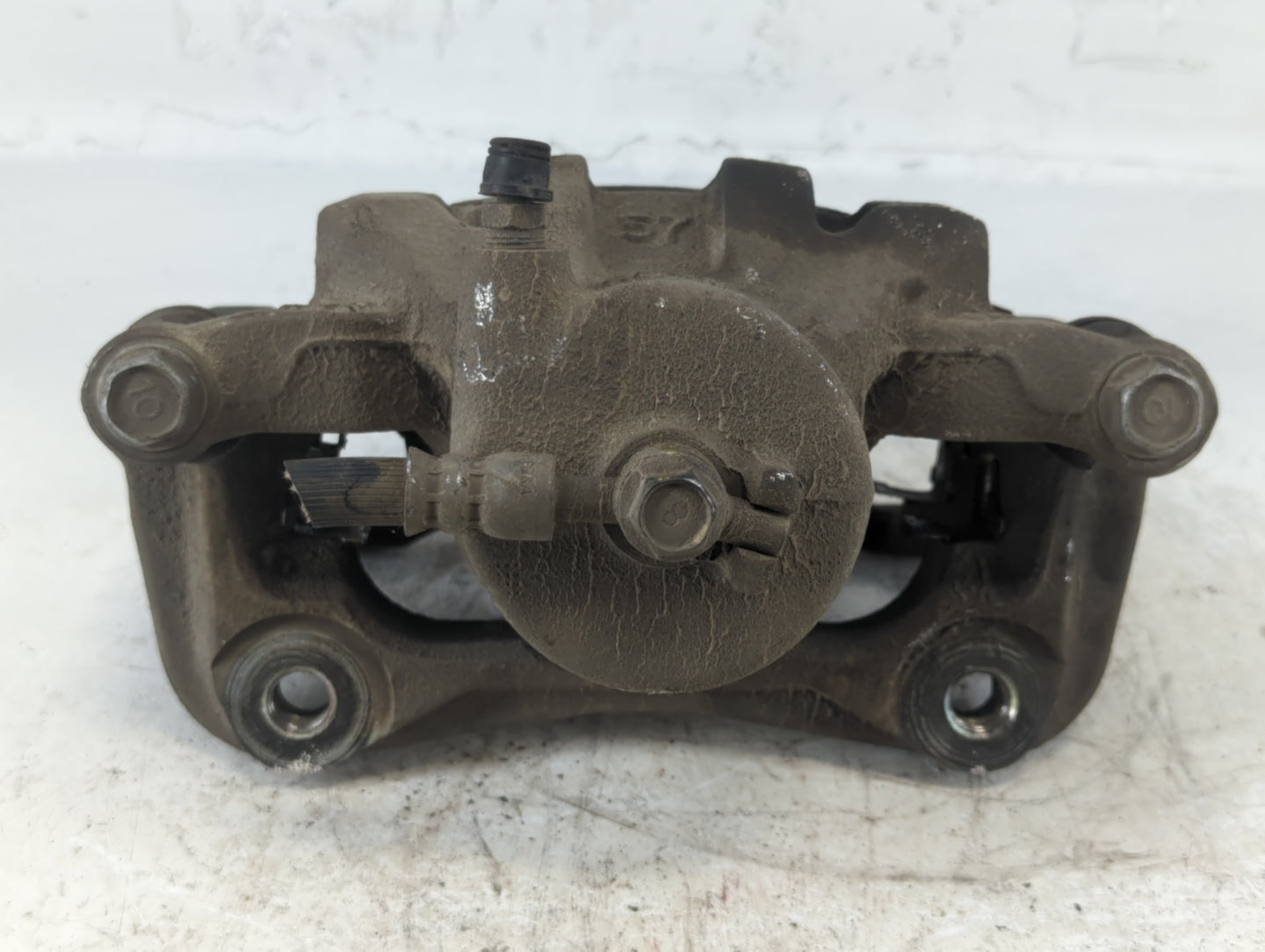 2014-2016 Kia Forte Front Driver Left Brake Caliper - Oemusedautoparts1.com